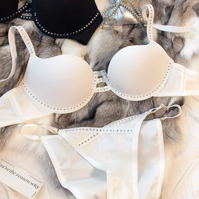 Europe Women Underwear Set Sexy 1/2 Cup Shiny Diamond Bra Set Fashion Temptation Push Up Brassiere Adjustable Strap Lingerie