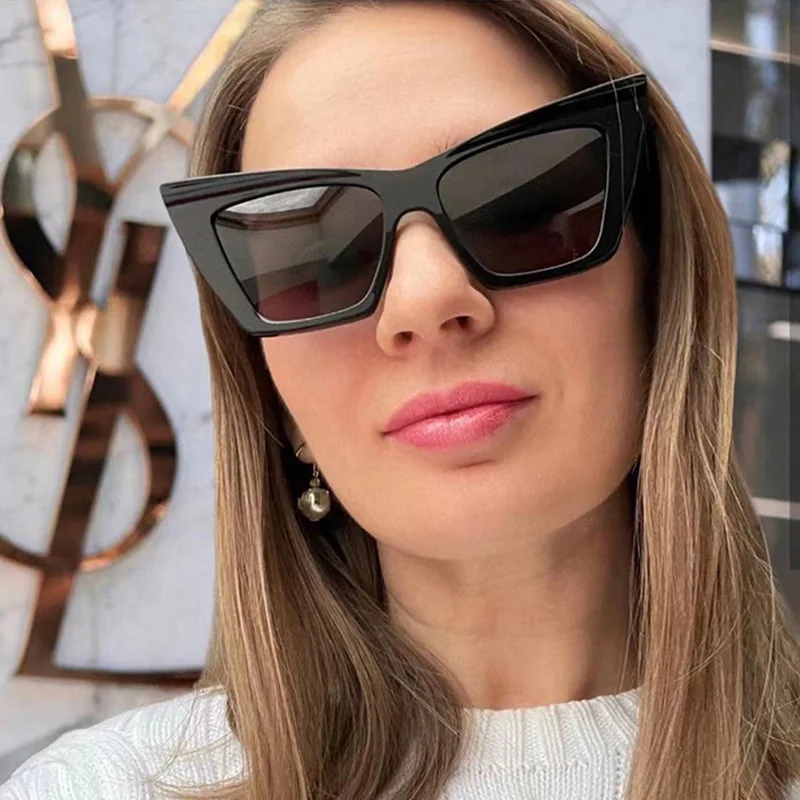 New Brand Designer Cat Eye Sunglasses Woman Vintage Black Mirror Sun