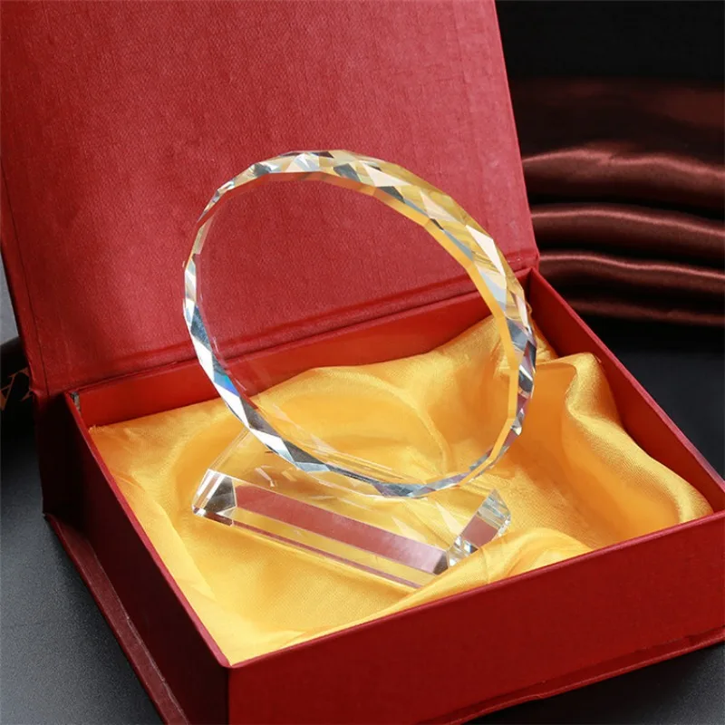 Blank Creative Crystal Trophy Glass Transparent Crystal Decor Trophies Decor Family Presents Souvenir Ornaments Company Award