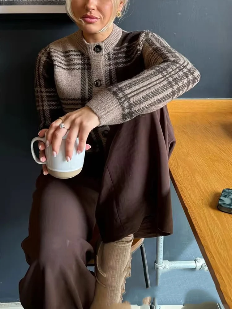 2025 Women Fashion Knitted Cardigans Long Sleeve Button Checkered Print O-Neck Sweater Cardigan Autumn Winter New Outerwear ﻿