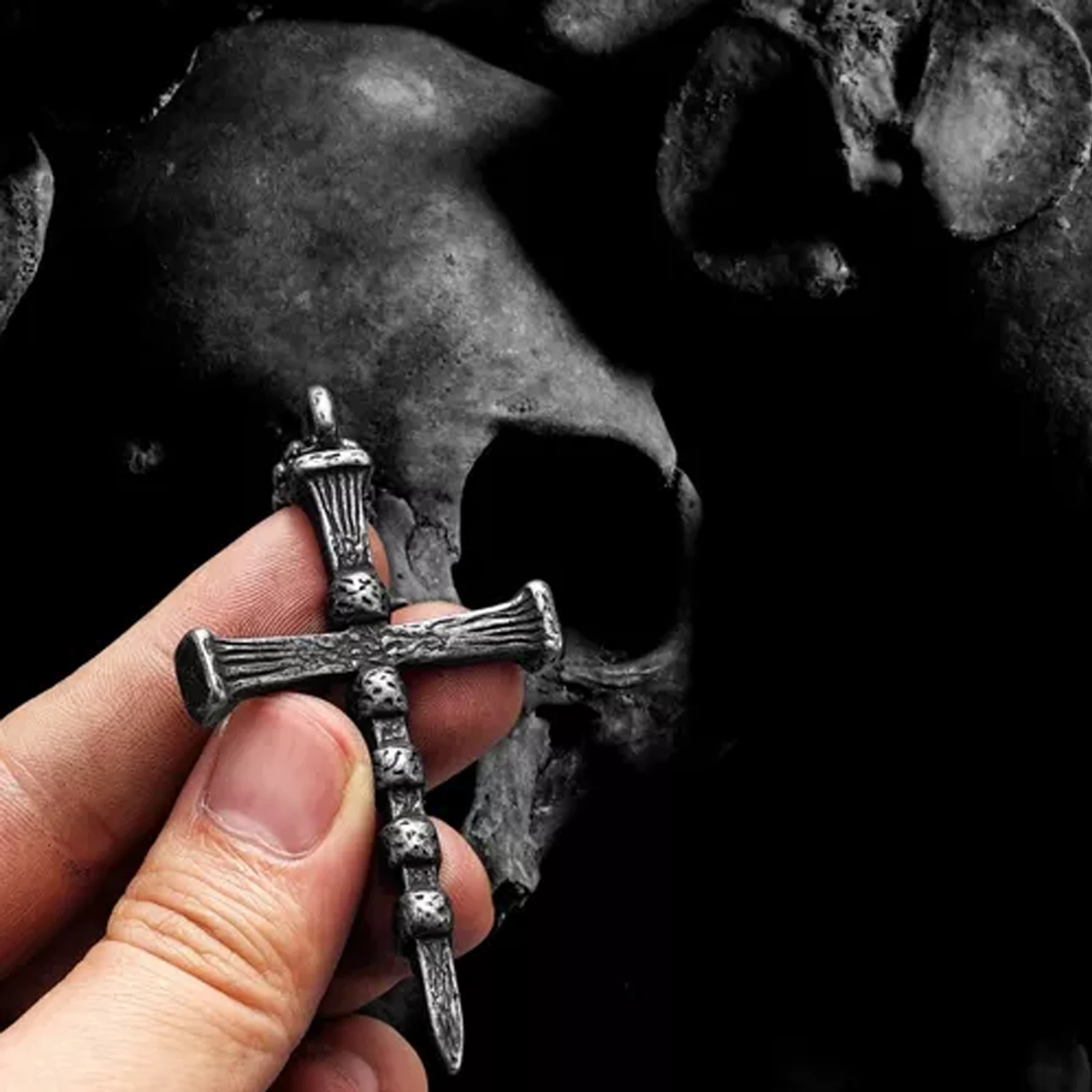 Men's Viking Titanium Steel Vintage Skull Cross Pendant Necklace Gothic Punk Jewelry Accessories