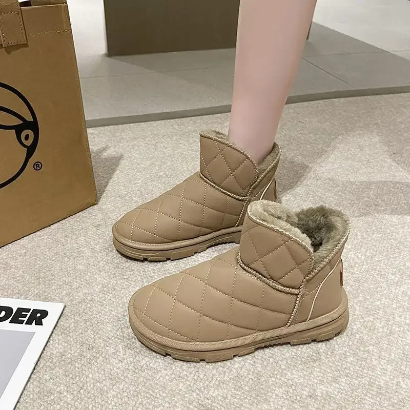 

Увеличивающие рост стельки, зимние сапоги для женщин, новинка 2023, зимняя подкладка из флиса, теплые сохраняющие толстую подошву, короткие женские большие детские сапоги