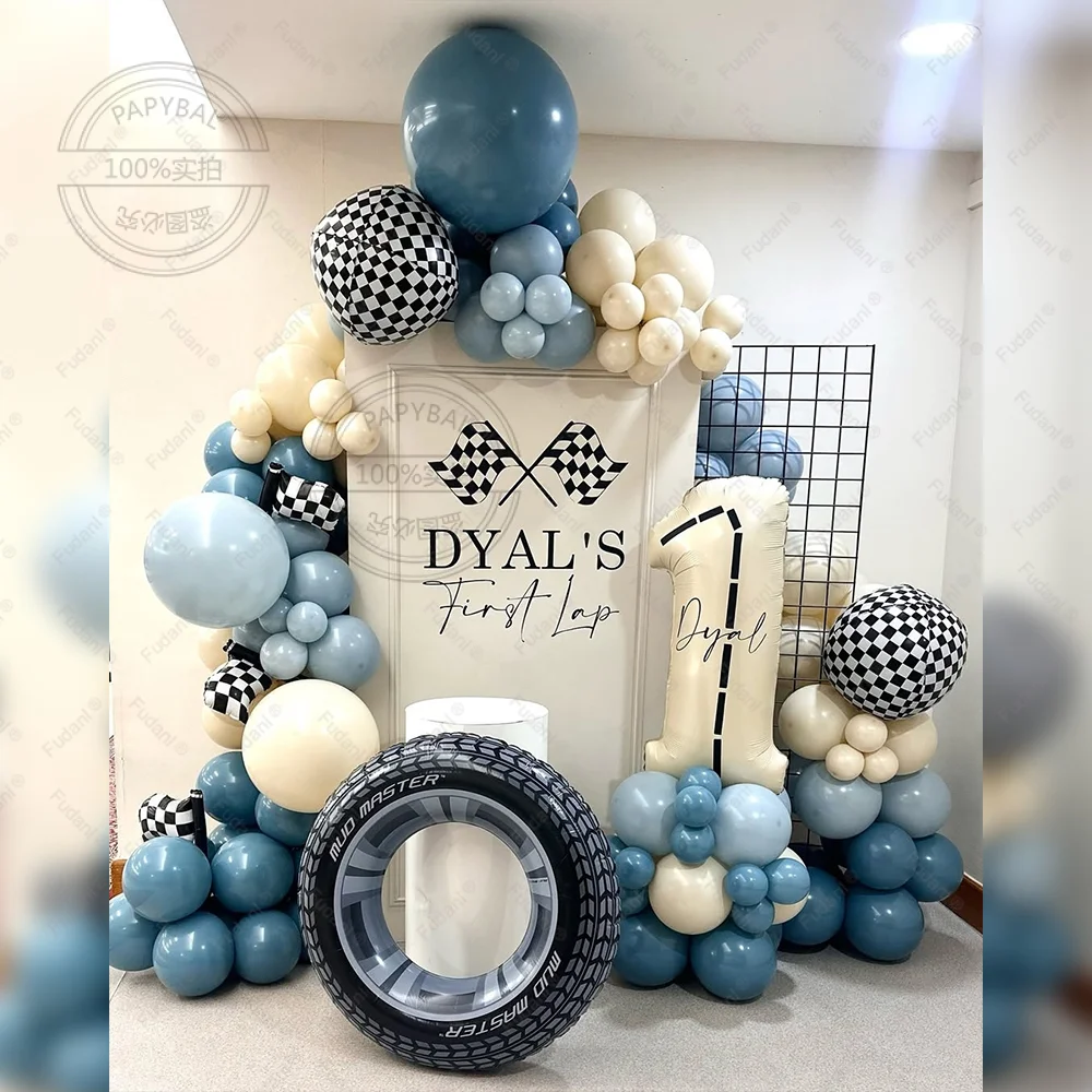 Rennwagen-Themen Ballongirlande Bogen-Set Schachflaggen-Banner Blaue Kaffee-Latexballons Geburtstagsparty-Dekoration