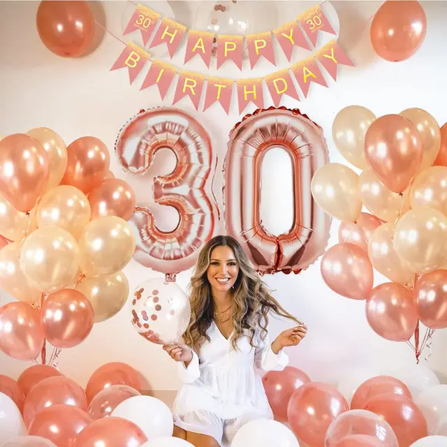 Kit de guirxiété de ballons avec pompons en papier, nappe verte avocat