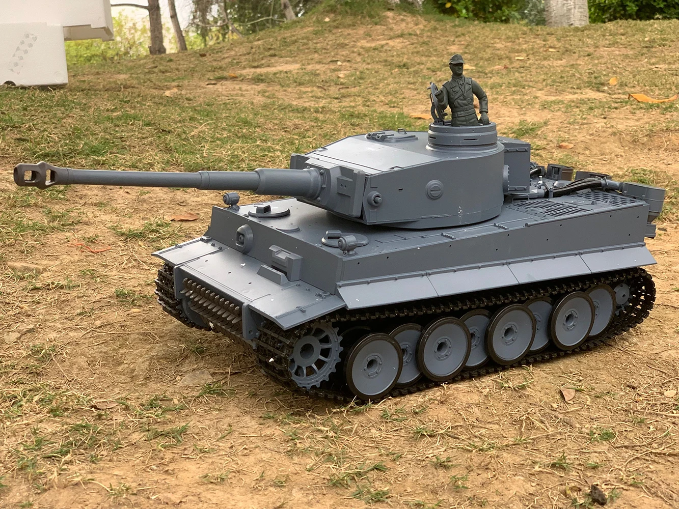 3818 Remote Control Heavy Tank RC Battle War Military Vehicle Metal Gear Box Simulation Smoke Emission Sound Effect Collection 5
