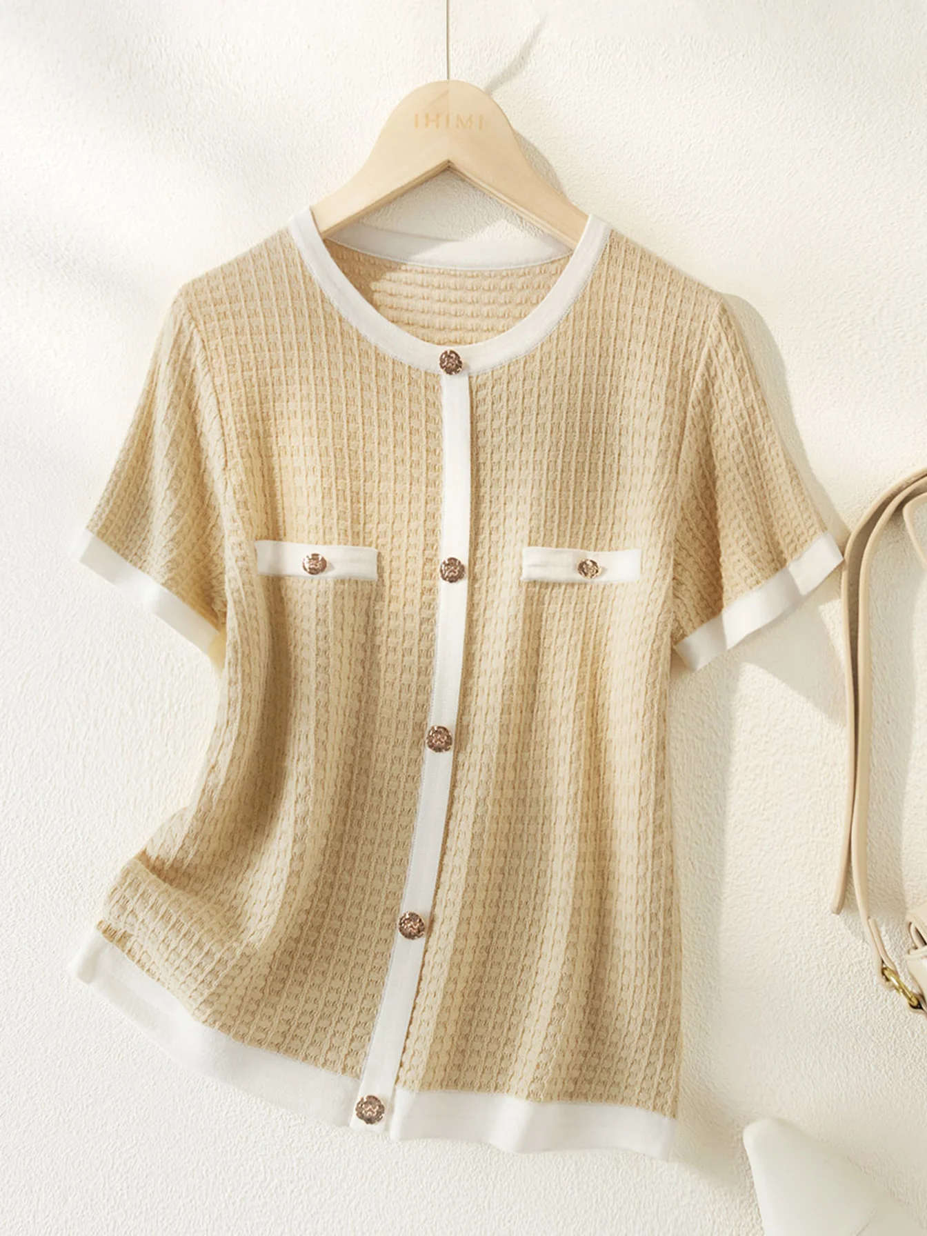 

2024 Summer Women's Knitted T-shirt Simple Little Fragrance Knitwear Clashing Colour Round Neck Knitted Short Sleeve