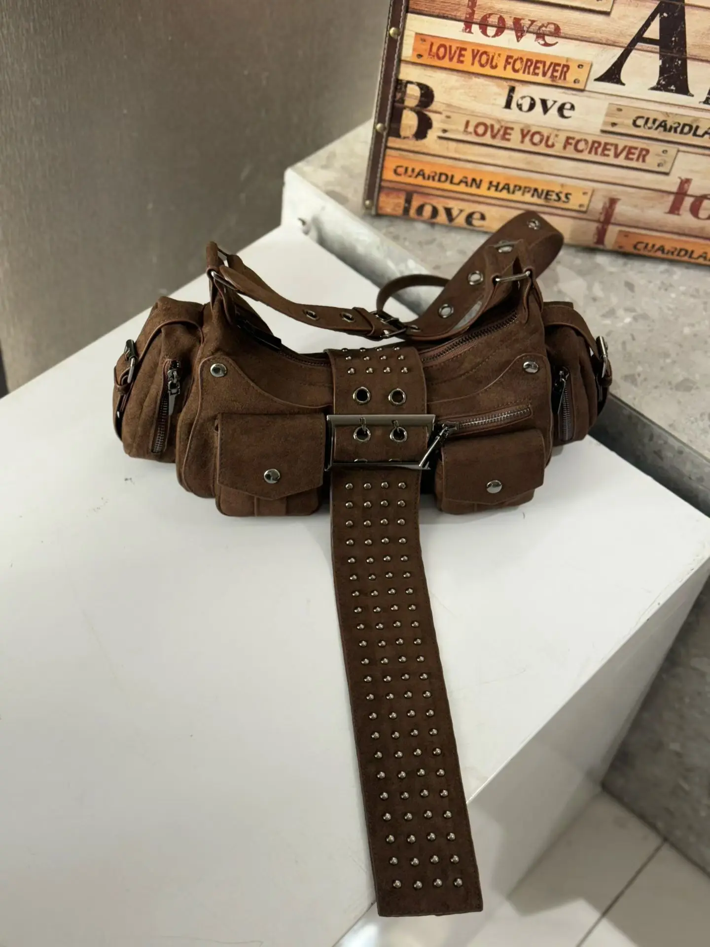 Fashion Retro Women suede Shoulder Bags Cool Punk Rivets Motorcycle Casual Vintage Bag Casual Versatile Crossbody Handbag