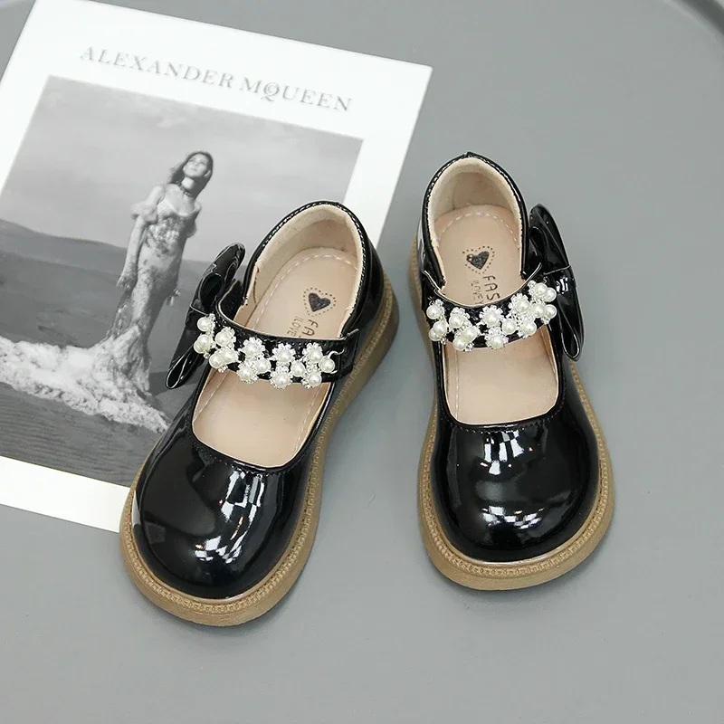 Girls Leather Shoes Children Fashion Bow with Pearls Chic Princess Glossy Versatile Shallow Loafers for Party Wedding