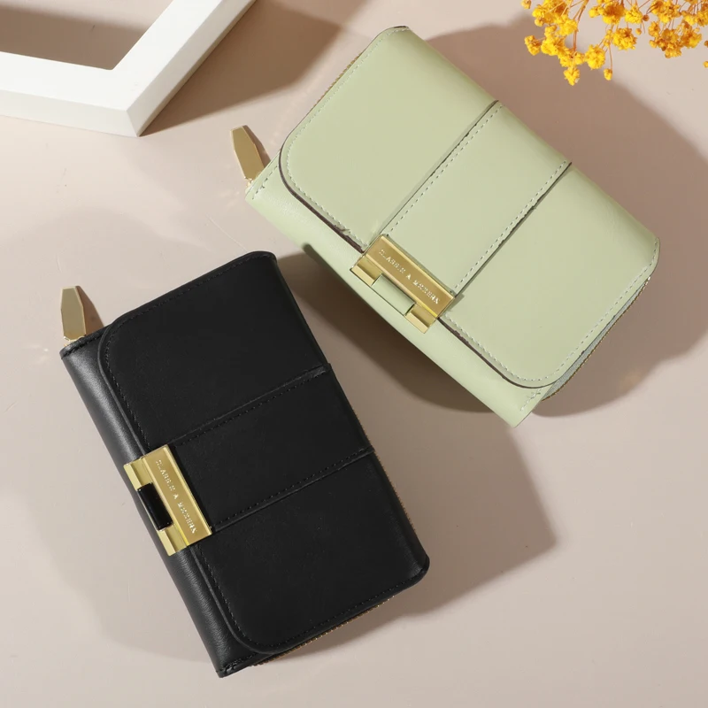 2024 New Women's Wallet Women's Short Korean Edition Long Multi Card Fashionable Versatile Change Bag Handheld Wallet Card Bag 4
