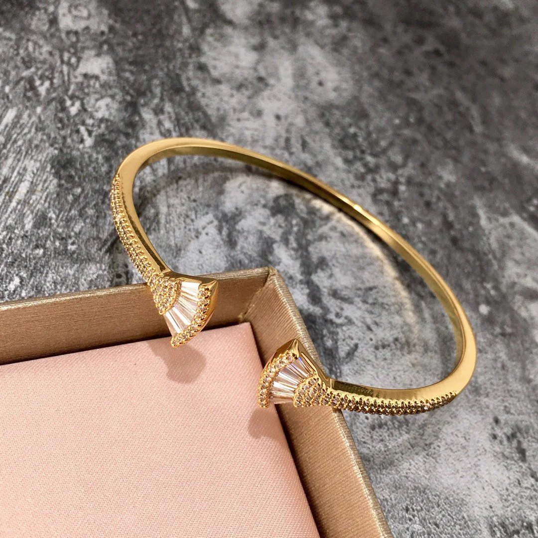 2022 Hot Trend Brand Fan Ladder Square Drill Small Skirt Open Bracelet Gold Rose Gold SilverEveryday Wear, Party, Birthday