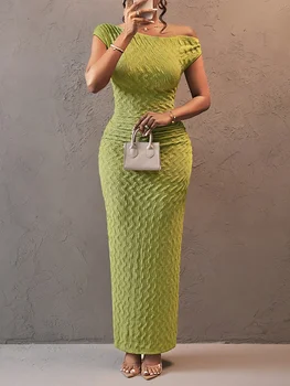 Women's sexy asymmetrical off-shoulder sleeveless fitted bodycon long dress, for vacation, dating, and fashionable commuting 1