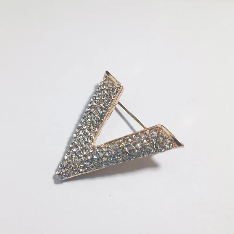 Letter V brooch women's versatile safety pin cardigan sweater accessories chest flower diamond inlaid style new accessories airplane brooch