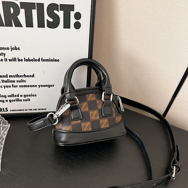 세련되고 실용적인 숄더백: 고급스러운 품질과 합리적인 가격의 완벽한 조화