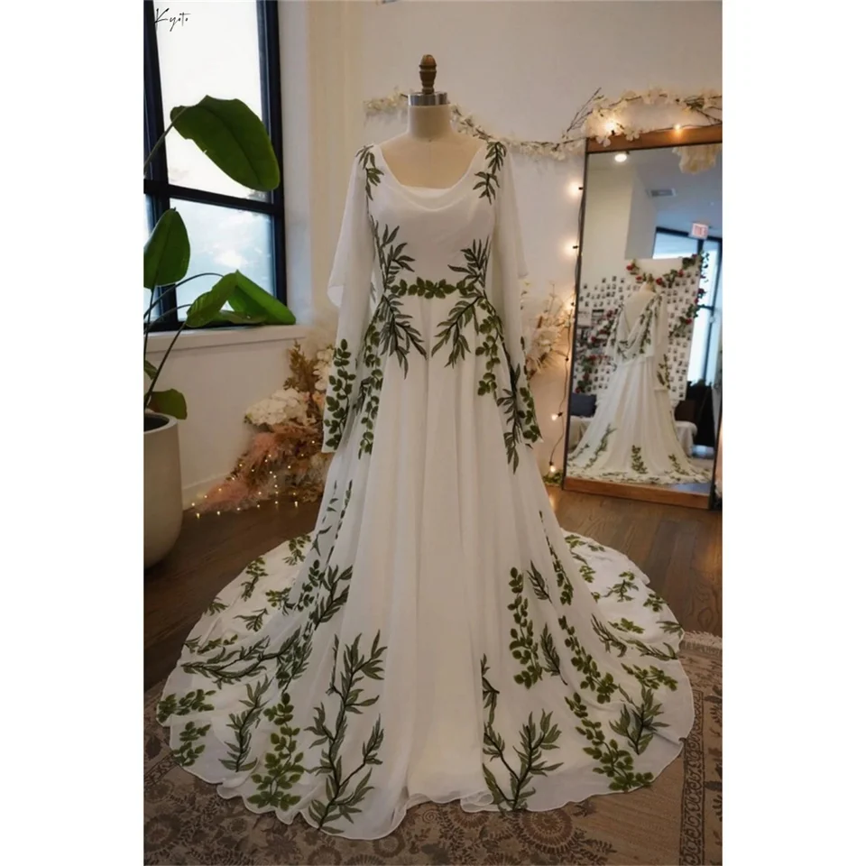 Kyoto Green Leaf Embroidery Long Sleeves Wedding Dress Elegant A