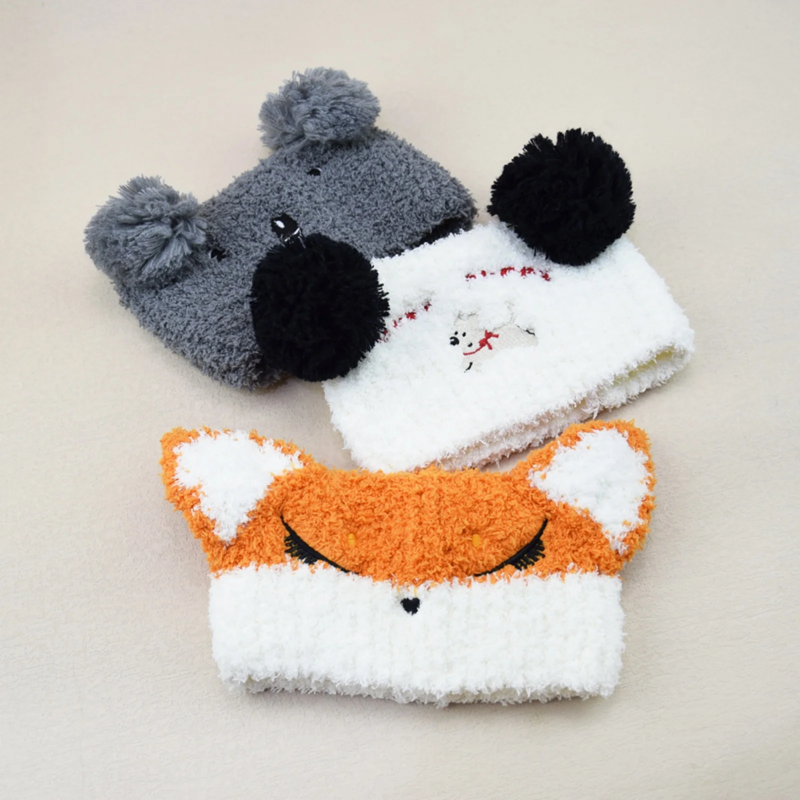 1PC Cute Animal Faux Fur Arm Warmers, Soft Fluffy Fingerless Gloves, Adorable Fox Bear-themed Winter Accessories