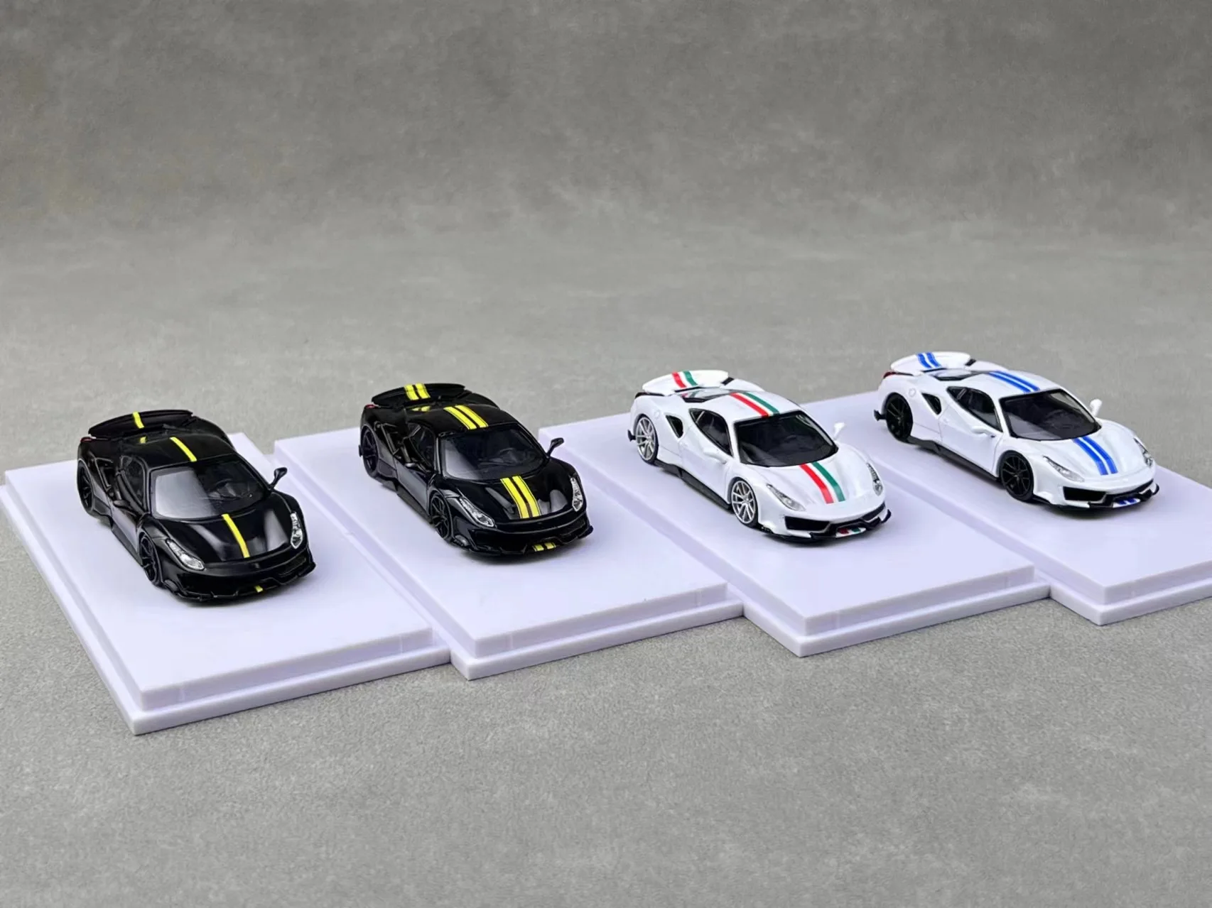 DCM 1:64 novitec 488 pista Fémes Sztrájktörő /white limited999 diecast manöken autó