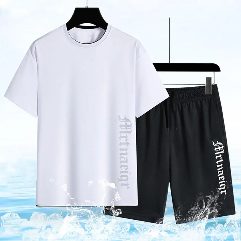 

2Pcs/Set O-Neck Short Sleeve Men Outfit Drawstring Pockets Letter Print Loose T-shirt Loose Shorts Summer Sports Suit Streetwear