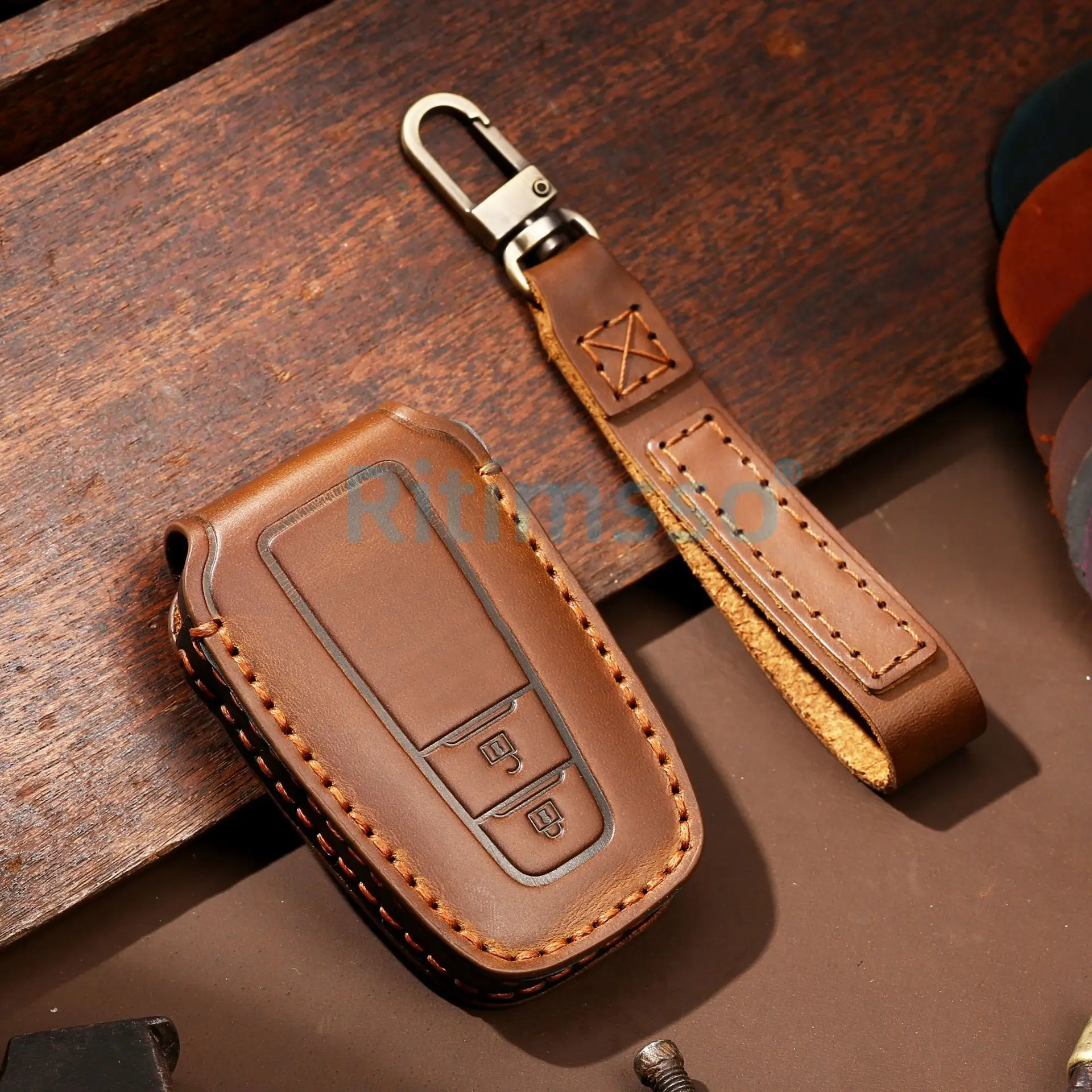 Handmade Leather Car Key Case Cover For Toyota Prius Camry Corolla C-HR CHR RAV4 Prado Accessories Keychain Covers key case key case cover car key shell remote control case cover
