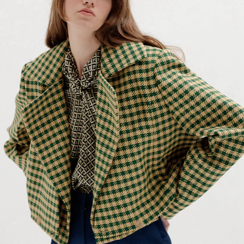 

Korea Niche EEN*K Commuter Versatile Detachable Collar Plaid Printed Suit Coat for Women