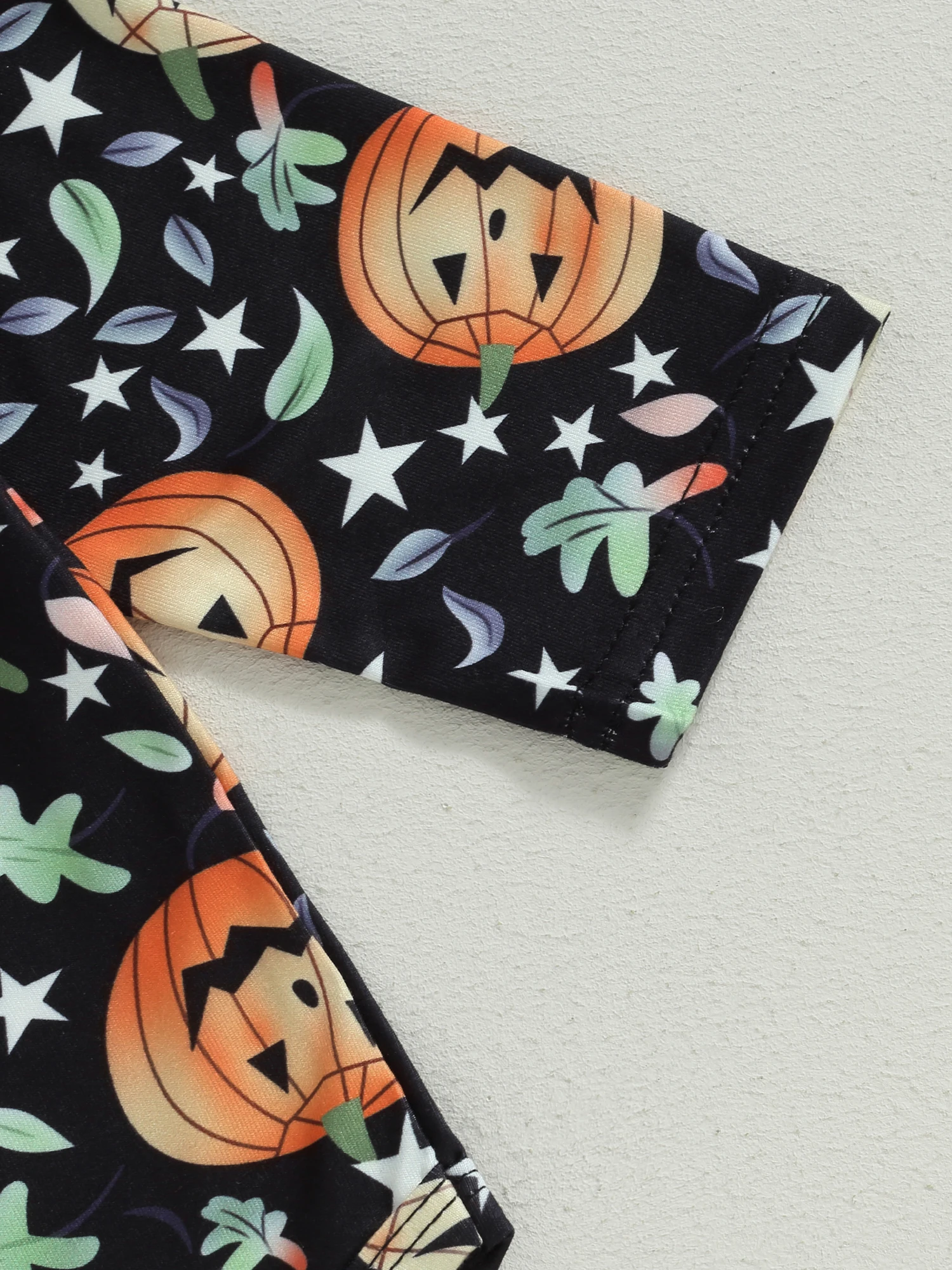 

Baby Girl Halloween Costume Adorable Pumpkin Print Romper with Matching Hairband Long Sleeve Crew Neck Outfit