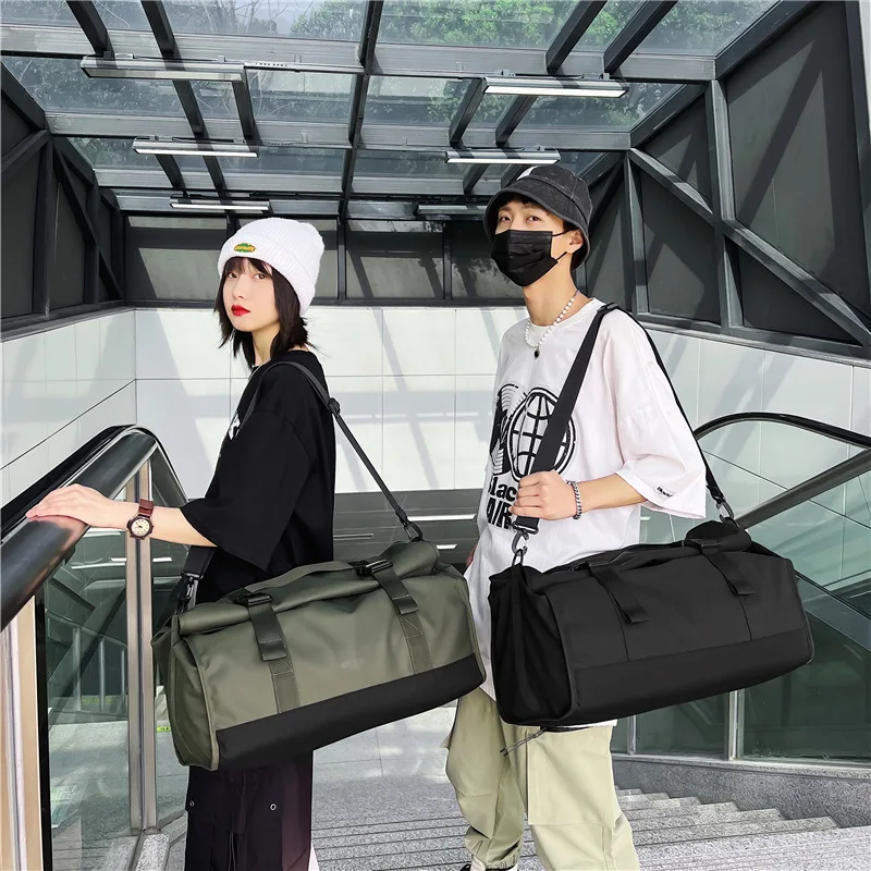 Travel Bags Fashion Travel Bags For Women Large Capacity Men's Sports bag Waterproof Weekend Sac Voyage Female Messenger Bag Dry And Wet