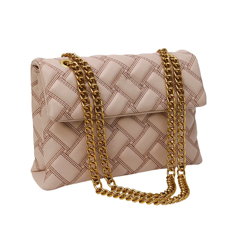 حقيبة كتف نسائية عصرية فاخرة، تتميز بخفة وزنها وسع...