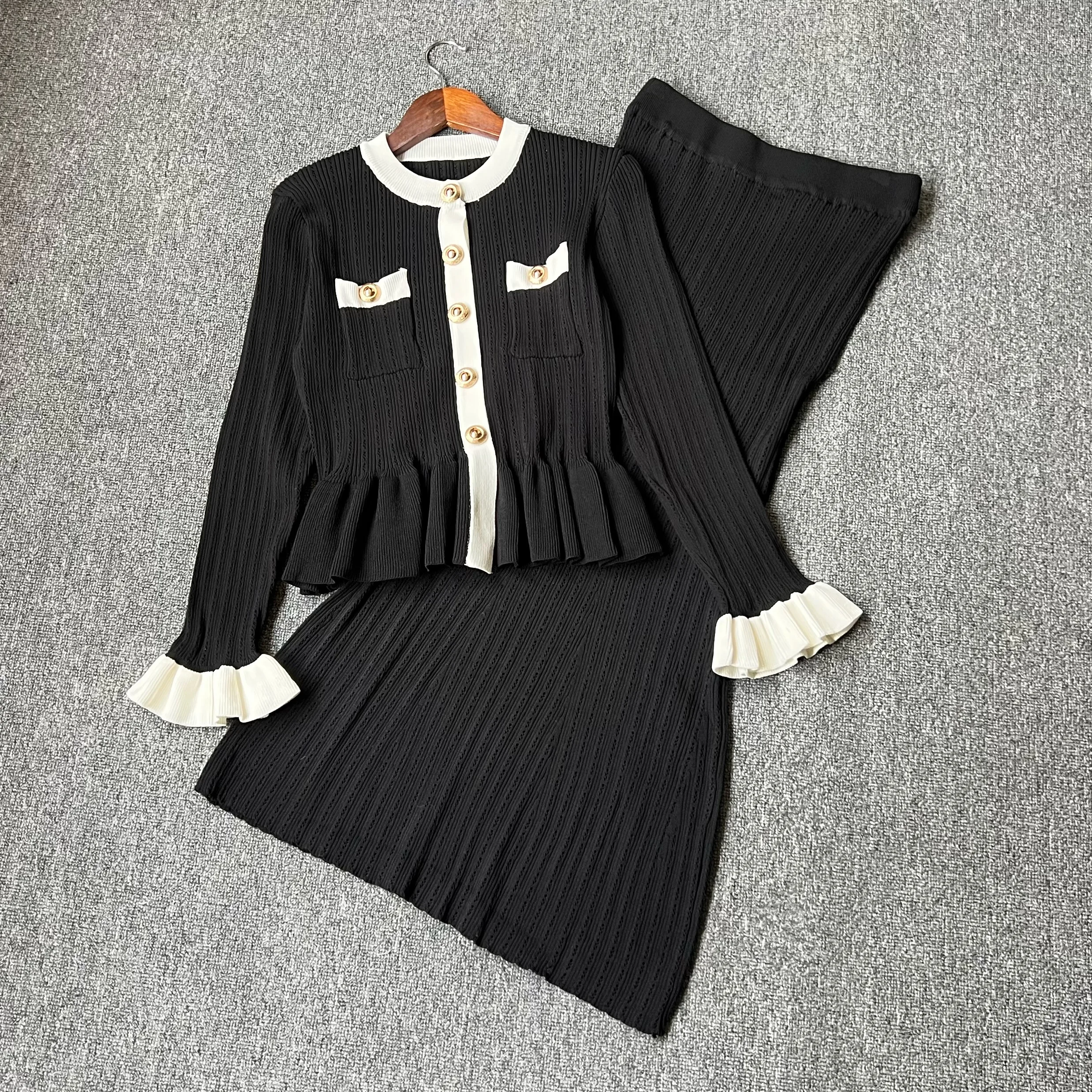 YZSuit2510 Black