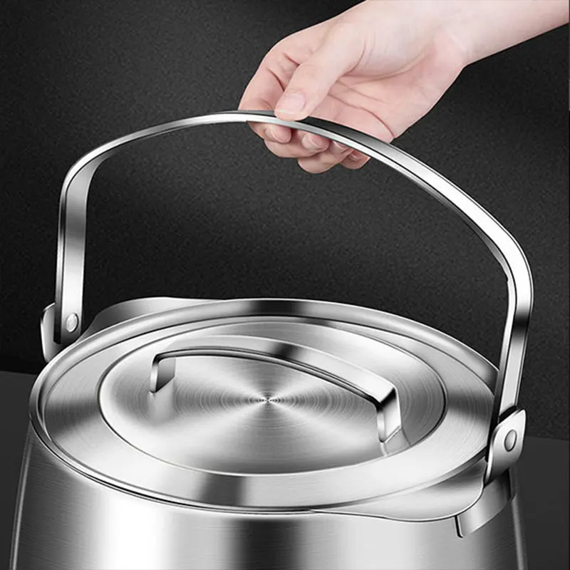 4.5L Large Capacity Oil Strainer Pot Grease Can Food Strainer Stainless  Steel Cooking Oil Storage Container with Strainer&Lid - AliExpress