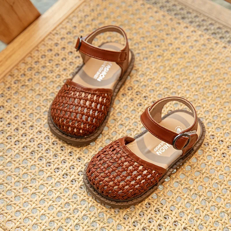 2024 Designer Weave Hollow Fashion Antiskid Casual Sandals Summer Soft Soled Shoes Trendy Versatile Sneakers Girl Sandalias Niña 3