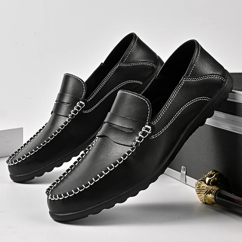 Leather shoes Shoes for Men Autumn Flat Leather Shoes Lightweight British Fashion Trend Brand Driving Business Men's