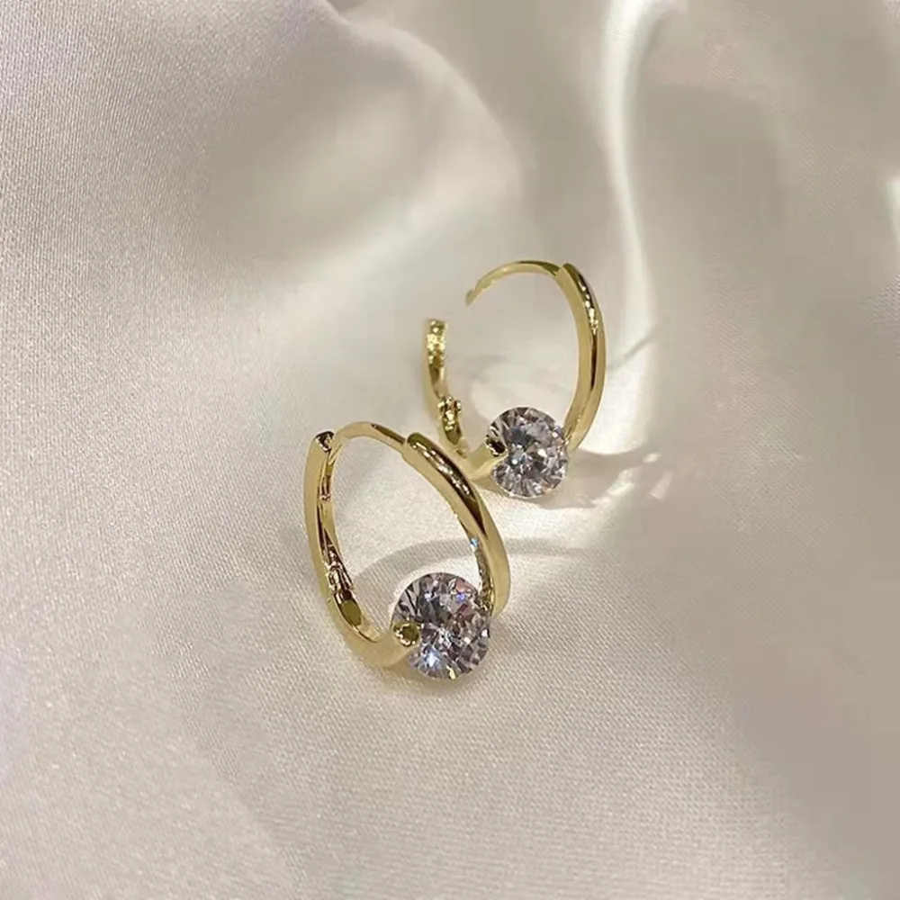 

Zircon Fresh and Sweet Beauty New Cool and Elegant Style, High Quality Instagram Style, High Beauty Earrings
