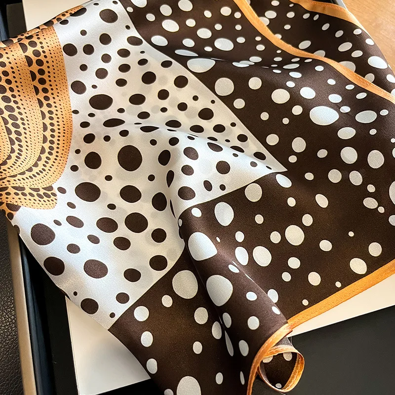 Marca 100% sciarpa di seta di gelso donna Plaid Foulard quadrato