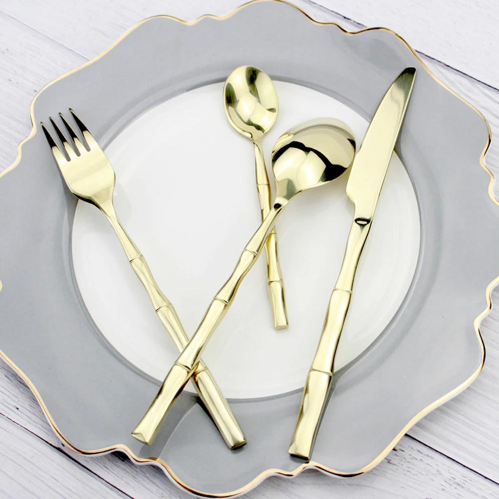 유명한 창조적 인 디자인 대나무 모양 칼 붙이 4 in 1 세트 거울 스테인레스 스틸 회사 부엌 레스토랑을위한 두꺼운 편리한 식기류