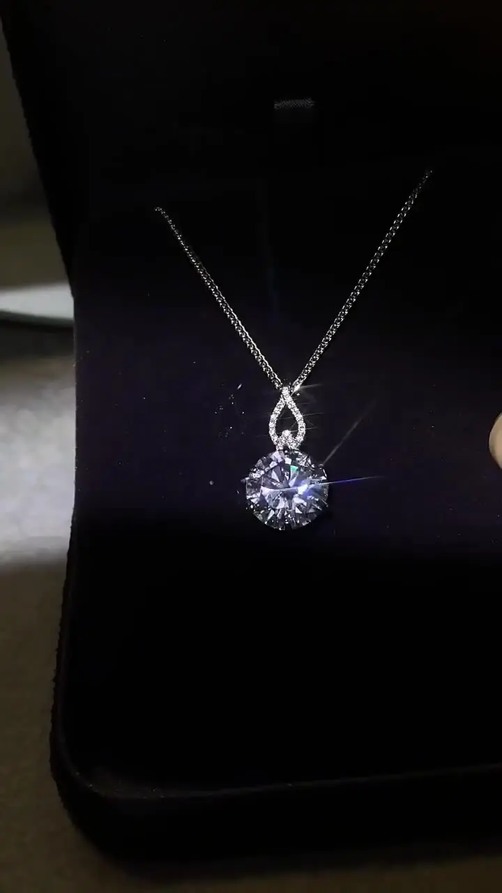 Collana Pendente Moissanite 6.5mm Lucente - Gioiello Donna Oro Bianco Placcato