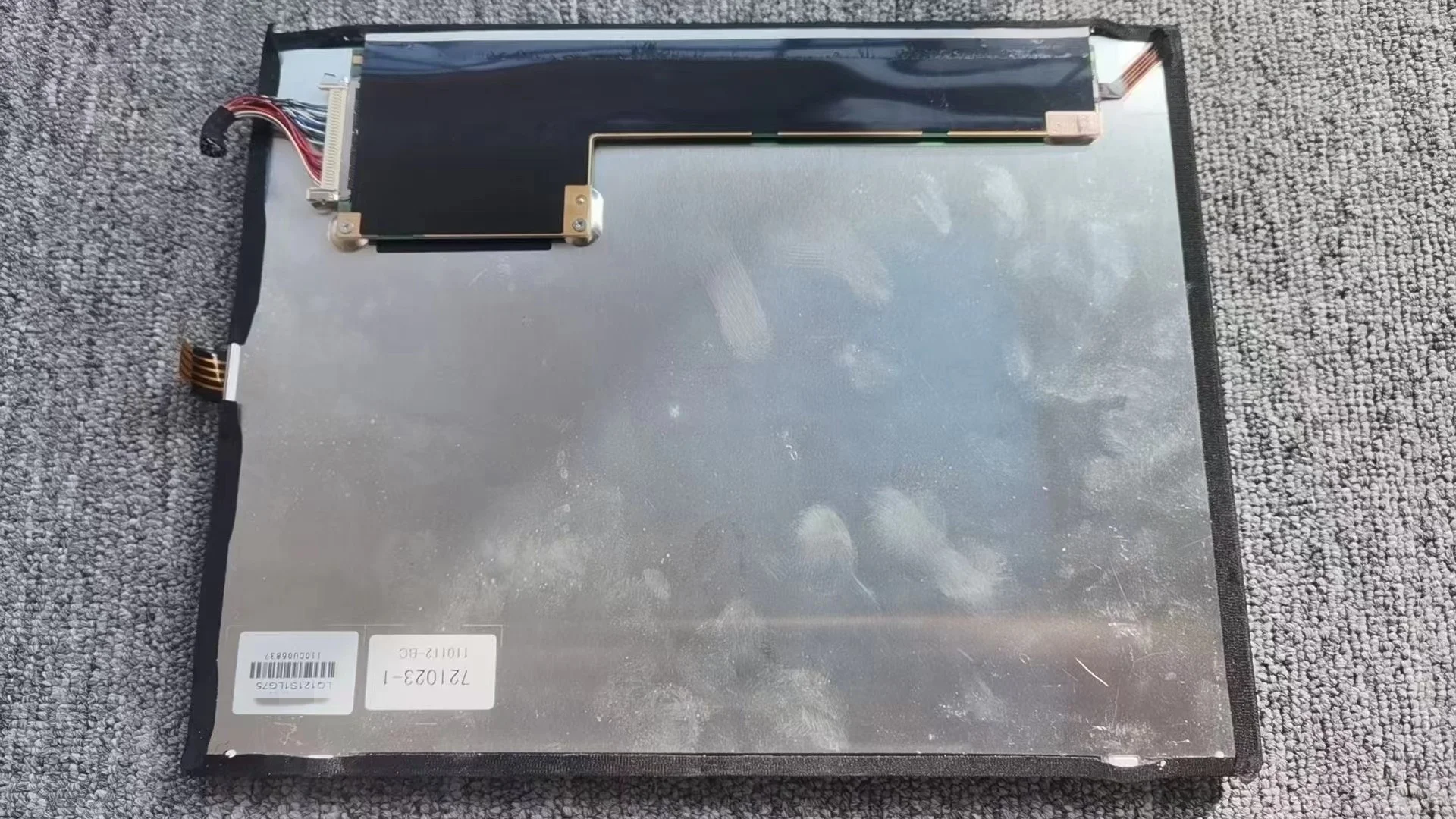 100% original LQ121S1LG75 LCD display screen