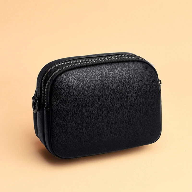 Solid Color Fashionable Rivet Zipper Women's Mobile Phone Bag
