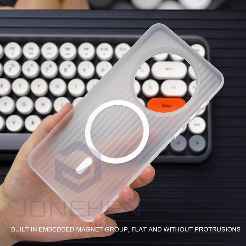 Luxury Corrugated Matte Magnetic Wireless Charging Case - Ultra Transparent PC Cover