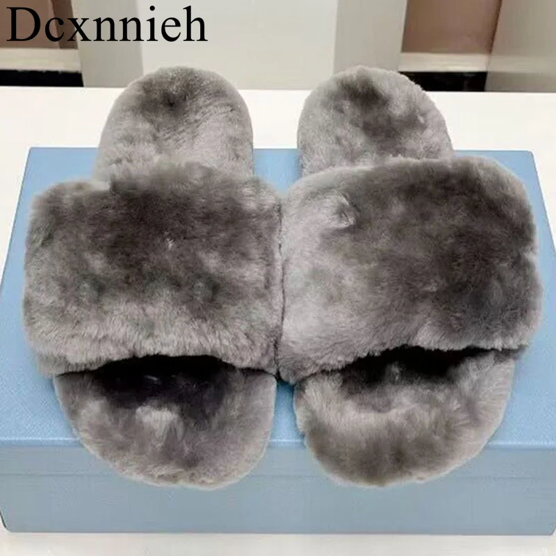 

2023 New Open Toe Slippers Women Thick Sole Plush Slippers women's Cross over Slippers for Autumn and Winter Versatile Slippers