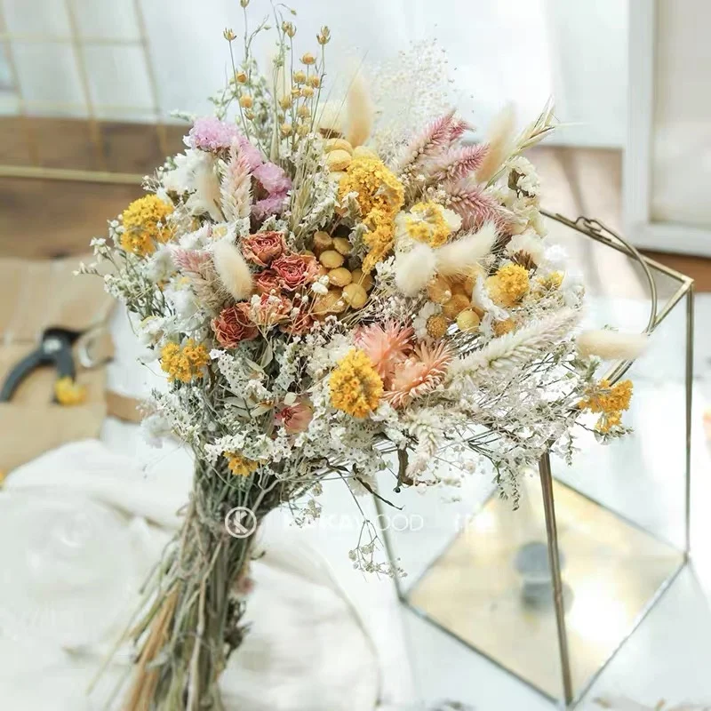 New Product 30CM Boho Mix Dried Flower Small Bouquet Customized Dried Flower Bouquet for Valentine Gift Living Room Decoration