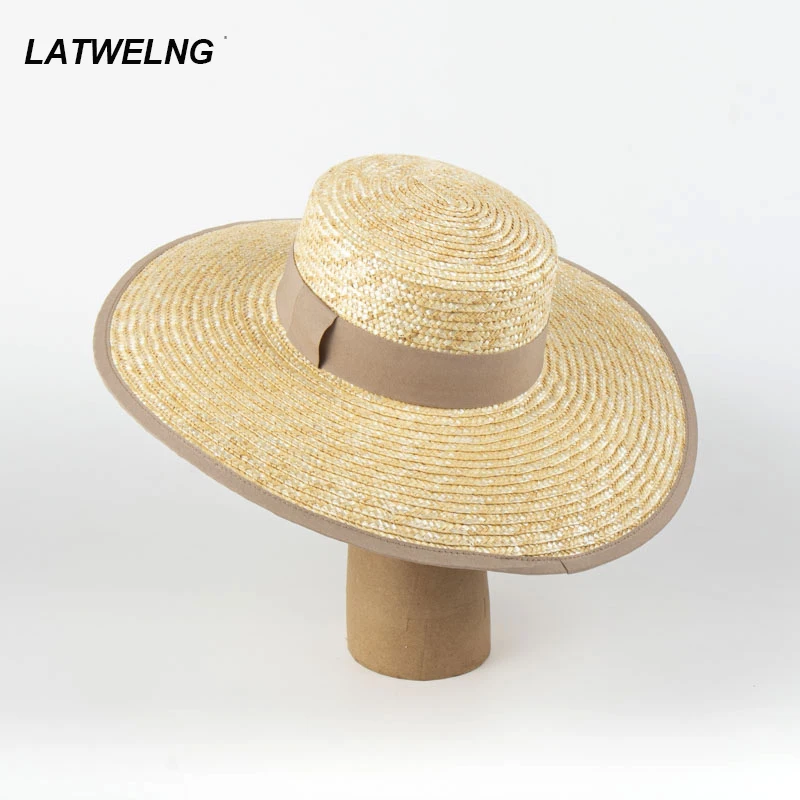 

New Fashion Flat Wide Brim Beach Hats For Women Summer Straw Hat Handmade Edging Sun Hats UV Protection Ladies Simple Party Hat