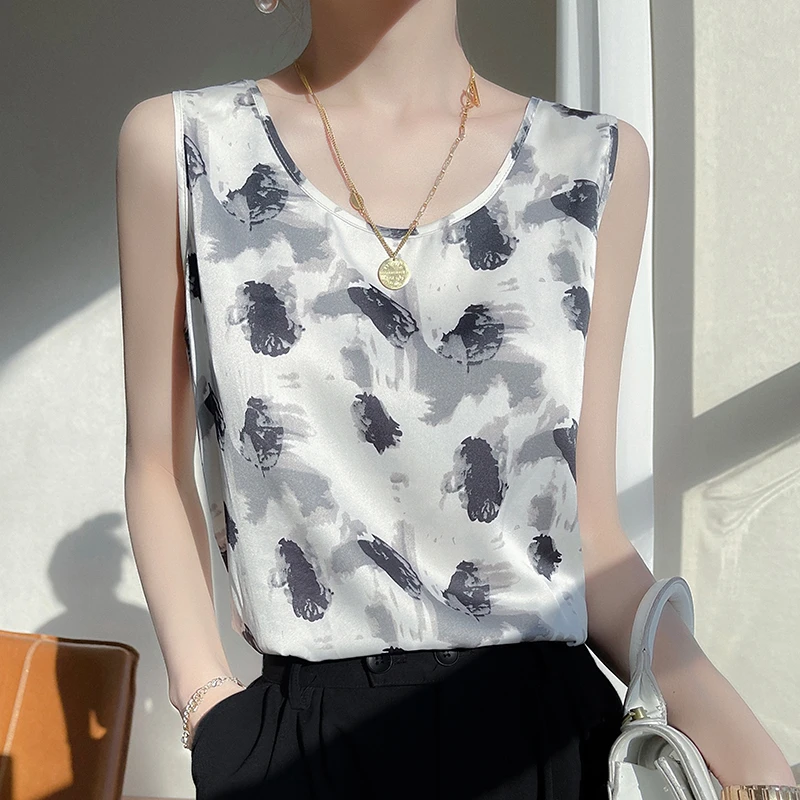 

Halter Tank Top Women with Crew-neck Printed Summer Suit Acetate Satin Loose Large Size Camis