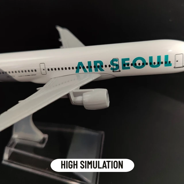 Scale 1:400 Metal Aircraft Model, Korea Seoul A320 Airplane Diecast Aeroplane Home Office Decor Mini Moto Toy for Children 3