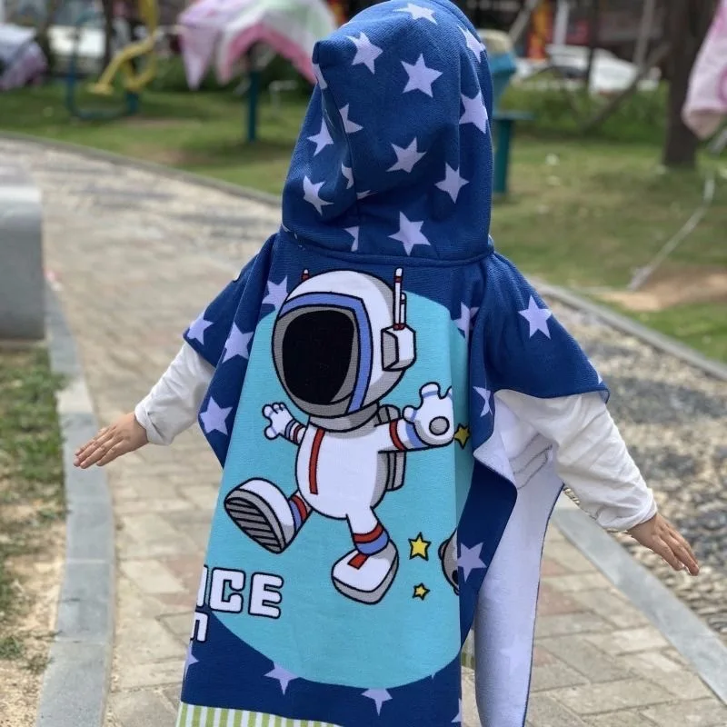 Baby Bathrobe Cartoon Animals Blanket Cartoon Child Kid Hooded Cloak Infant Bathrob Baby Bath Towel Robe Cotton Boy Girl Beach Robe Astronaut