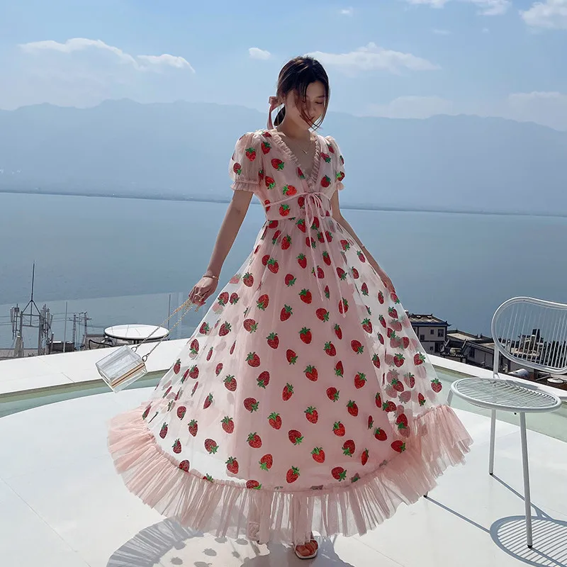 فستان “فراولة الصيف” طويل بكشكش تول