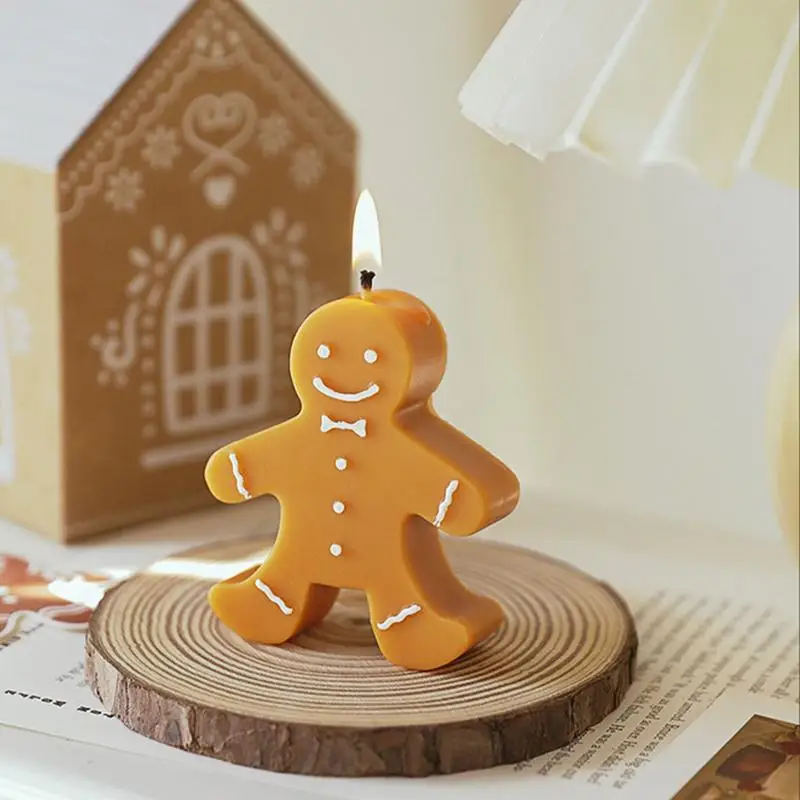 

Scented Candle Gingerbread Man Christmas Candles Aromatherapy Creative Festive Atmosphere Decoration Small Ornaments