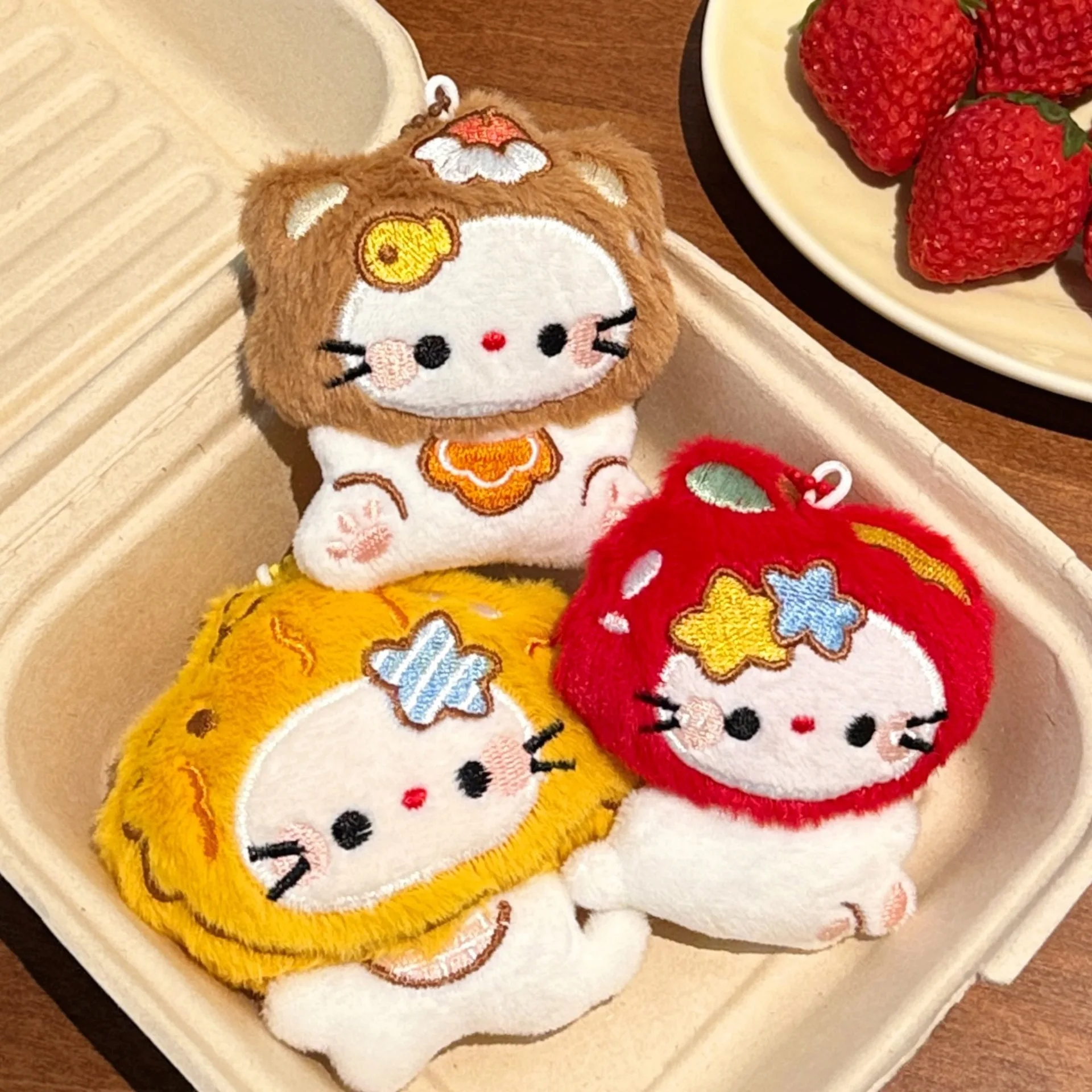 1/5 pièces Sanrio Hello Kitty mignon couvre-chef chaton pendentif sac à dos mignon et amusant pendentif polyvalent dessin animé en peluche pendentif