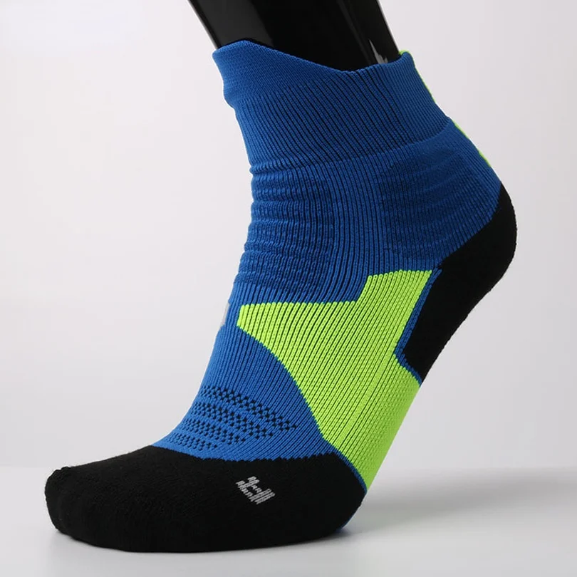 Outdoor Sports Socks Hiking Camping Trekking Ski Socks Cycling Running Breathable Compression Men Women