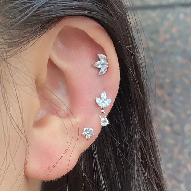 Little Princess Tragus & Helix Earring Stud – 16g, 1/4", Cubic Zirconia, Surgical Steel