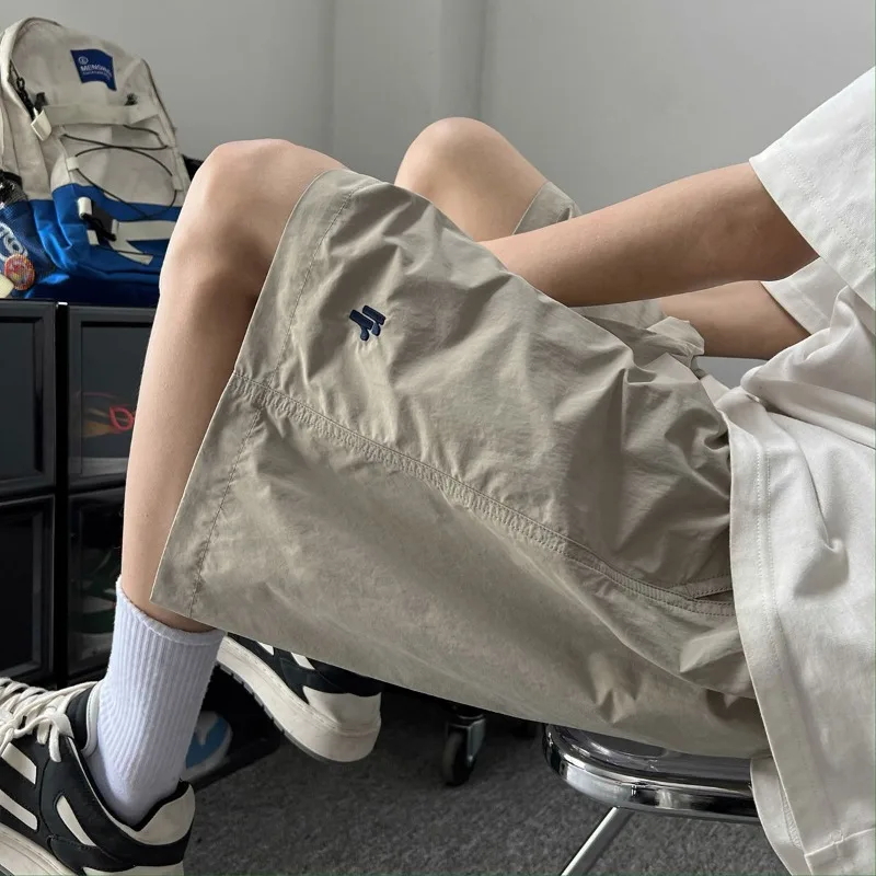 2024 Summer Men's New Patchwork High-waisted Pocket Pants Fashion Solid Color Comfortable Loose All-match Casual Shorts