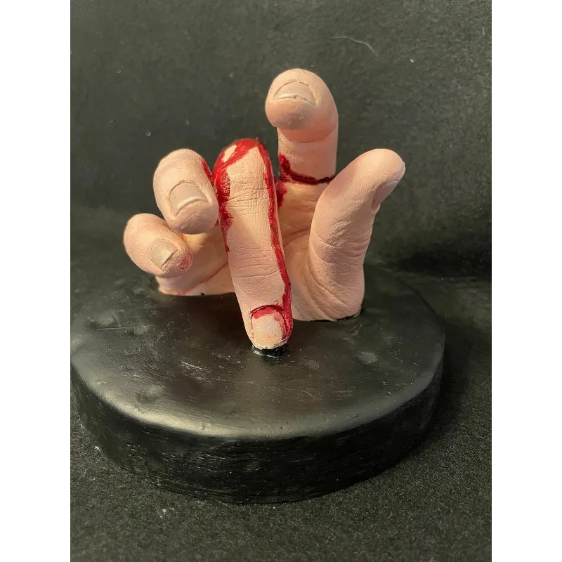 

Broken Finger Resin Crafts Decoration Halloween Decorative Necklace Frame Home Desktop Small Decoration Creativity